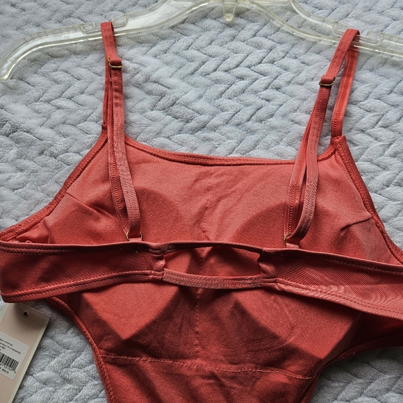 Juicy Couture One-Piece Cutout Bathing Suit Size Medium - Picture 7 of 14